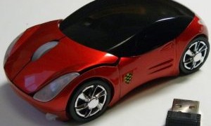 2.4GHz 車型ワイヤレスマウス RS-M001R （赤 バルク）
